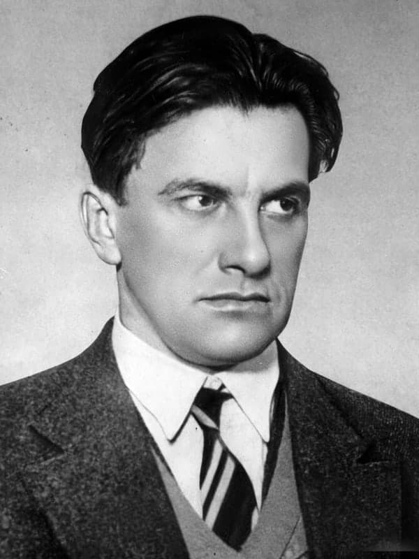 Владимир Маяковский, фотопортрет